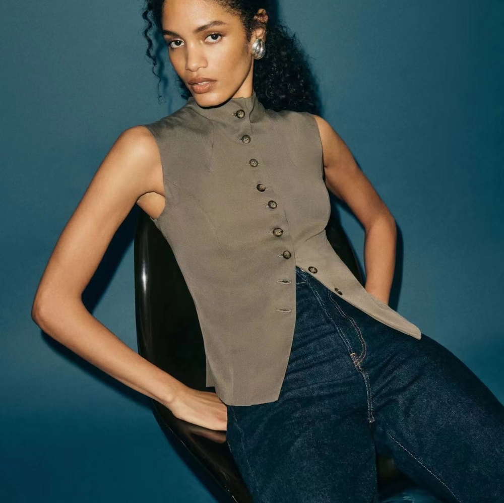 Reformation Lottie Vest